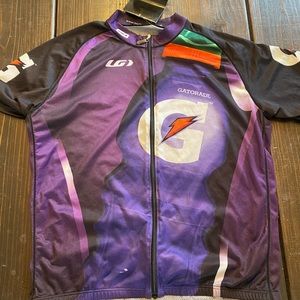 New. Louis Garneau Gatorade cycling jersey. Size large